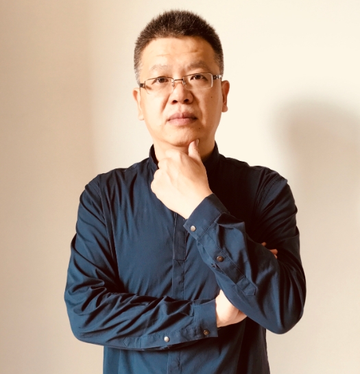 穆培华 副理事长-2.png